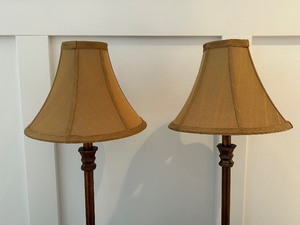 lot 510 image: Two Terrific Tall Lamps