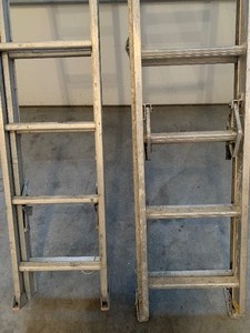 lot 527 image: Set of Extension Ladders 22.5 Feet