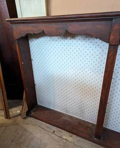 lot 420A image: Large Vintage Wood Hutch