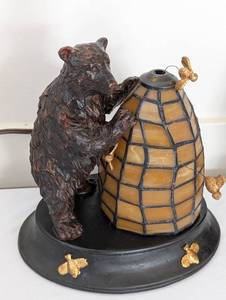 lot 369A image: Pair of Stained Glass Honey Bear Table Lamps