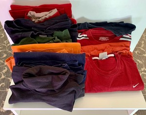 lot 541 image: Grouping of Mens Casual T-Shirts, Size Large