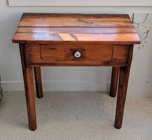 lot 227A image: Small Pine Wood Side Table