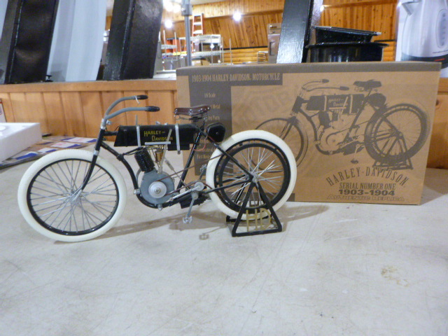 1902-04 Harley Davidson Motorcycle | Trading Cards, NASCAR Die