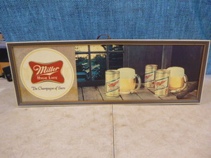 lot 71 image: Miller High Life Lighted Beer Sign