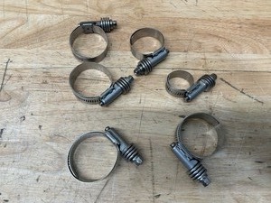 lot 72 image: BREEZE- Lot of Constant Torque Hose Clamps