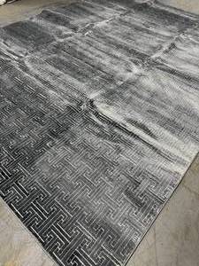 lot 39 image: UNIQUE LOOM 3141169 9ft x 12ft Area Rug