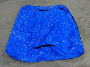 lot 103 image: Zippered Tarp