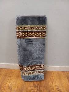 THICK FOAM PRAYER RUG
