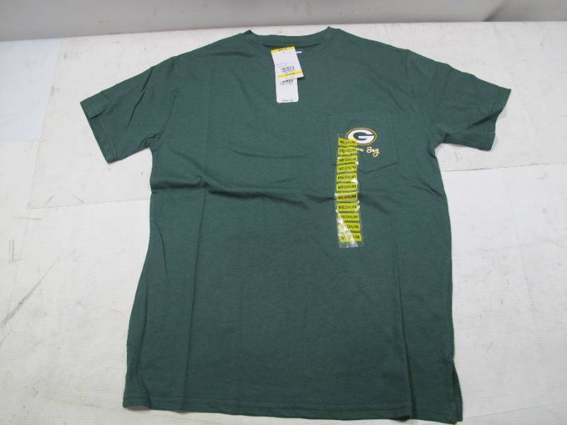 lot 242 image: NEW Pair of WOMENS Short Sleeve Green Bay Packers T-Shirts - Gray and Green - MEDIUM