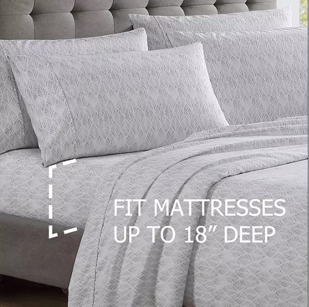 lot 278 image: NEW Social Standard by Sanctuary Recycled Polyester Sheet Set - King Size - Silver Leaf