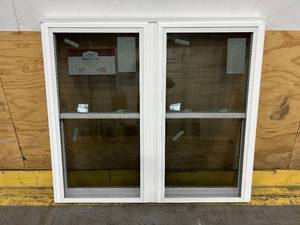 lot 19 image: SIMONTON 6500 Series Double Hung Window