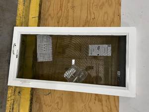 lot 25 image: SIMONTON 6500 Series Window