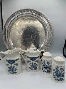 lot 17 image: Old Pekin Ironstone 4 piece set Royal Staffordshire J&G Meakin England, Silverplate Lot