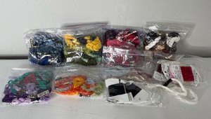 lot 46 image: Crafting thread lot, embroidery thread