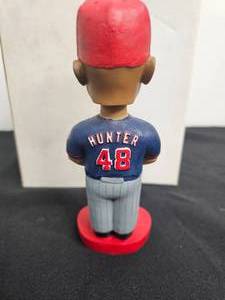 lot 27 image: Torii Hunter Minnesota Twins 2004 Season Ticket Holder (ST) Bobblehead