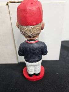 lot 22 image: 2003 Ron Gardenhire Minnesota Twins Season Ticket Bobblehead MLB #509