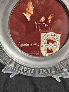 lot 8 image: Hubert Humphrey AFL - CIO Commemorative Plate 1978
