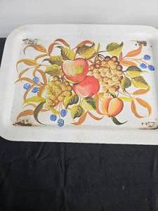 lot 104 image: Vintage Mid Century Lap Tray Fruit Hand Painted