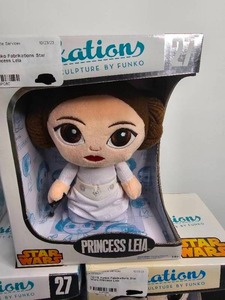 lot 225 image: Funko Fabrikations Star Wars Princess Leia