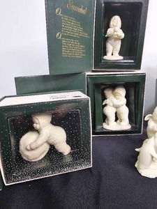 lot 89 image: Lot of 7 Snowbabies Inc Im Making Snowballs Dept 56, Playing Games is Fun Dept 56 & More