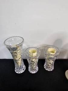 lot 193 image: Lot of Lenox 3 Crystal Star Vases, 2 Lenox Rose Blossom Bowls and 3 Rose Blossom Vases