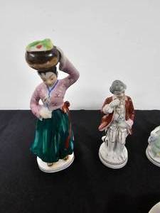 lot 194 image: Variety of VTG Occupied Japan Figurines and Tea Cup and Saucer