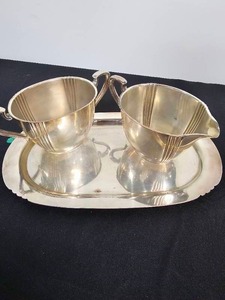 lot 50 image: Silverplate Art Deco Wm Rogers Sugar & Creamer w Tray Set #2460 Stamped on Bottom of Tray, VTG MCM Style Chrome Plated Silver Tone Butter Dish W Lid