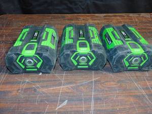Mixed AH LOT OF Ryobi 18-Volt Batteries for REPAIR ONLY NOT CHARGING