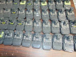Mixed AH LOT OF Ryobi 18-Volt Batteries for REPAIR ONLY NOT CHARGING