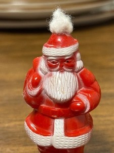 lot 116 image: Vintage Celluloid Santa