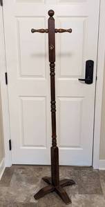 lot 77 image: Vintage Wood Coat Rack