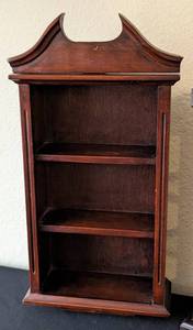 lot 101 image: Pair of Small Wood Wall Display Shelves