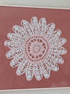 lot 161 image: Vintage Crochet Wall Hangings