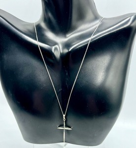 lot 178 image: 14k White Gold Necklace with Cross Pendant