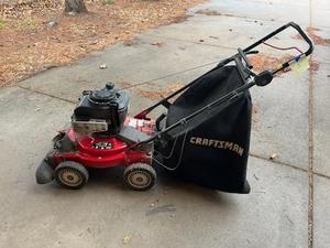 lot 5 image: Craftsman 24 inch 159cc 4-in-1 Chipper, Shredder, and Vacuum (Model 24A-070H799)