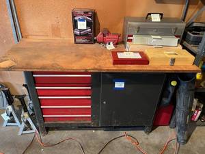lot 78 image: Vintage Metal and Wood Top Work Bench (60 W x 33.5 Tall x 24 Deep)