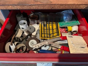 lot 79 image: Work Bench Drawer #1 Contents - Jilson Quicksnip Metal Shear and More