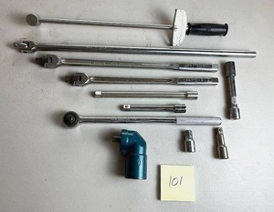lot 101 image: Excellent Ratchet and Extension Bar Lot - Truecraft, Craftsman