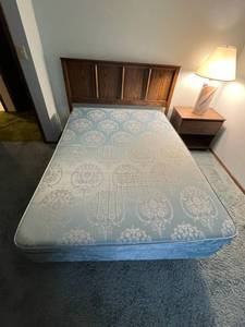 lot 215 image: Nice Full Bed with Metal Frame