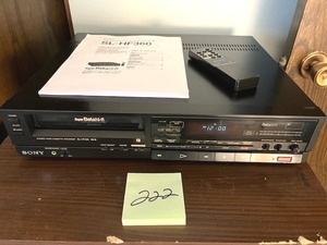 lot 222 image: Nice Vintage Sony SL-HF360 Stereo Video Cassette Recorder (Super Beta hi-fi)
