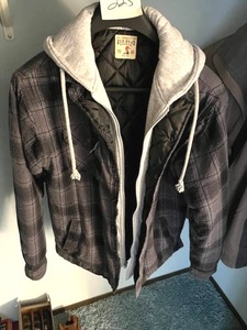 lot 225 image: Nice Red Head Mens Medium Flannel Jacket