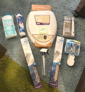 lot 231 image: Nice Lot of Bathroom Essentials - New Toilet Seat, Bath Mats, and More