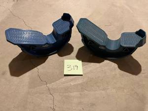 lot 319 image: Foot Rockers (Like New)