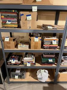 lot 372 image: Metal Shelving Unit (72 x 48 x 24)