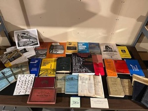 lot 386 image: AntiqueVintage TrainsRailroad Magazines, Books, Maintenance Manuals, and More