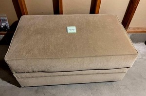 lot 474 image: Rolling Hideaway Ottoman (42 W x 26D x 19 T) - Excellent Condition