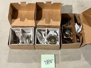 lot 485 image: Schlage Deadbolt Lock with Extras (New)