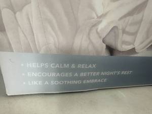 lot 1 image: New Montauk 10 lb Weighted Throw Blanket