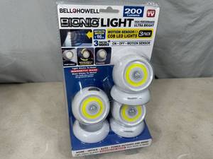 lot 32 image: New 3 Pack Bionic Motion Sensor Lights
