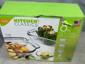 lot 33 image: New 8 pc Glass Bake Set
